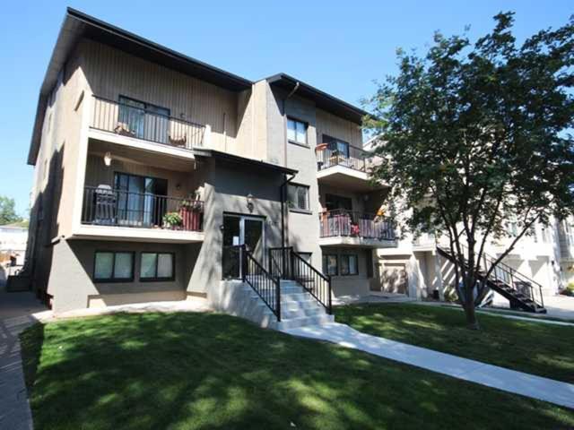 Cozy 2-Bedroom Condo Near Downtown, With Laundry, Parking, Balcony YYC Esterno foto